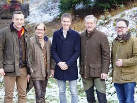 Eindrücke von der Kanzlertanne im Wald der Familie von Wrede, vor der Fällung.
