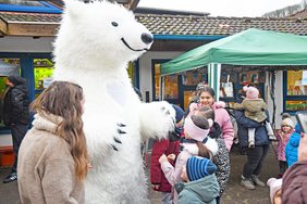 Eindrücke vom "Winter Wunderland" Weihnachtsmarkt des städtischen Papilio Familienzentrums Stadtmitte.