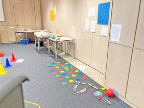 Eindrücke der Veranstaltung für Eltern von vierjährigen Kindern im Ratssaal.