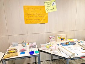 Eindrücke der Veranstaltung für Eltern von vierjährigen Kindern im Ratssaal.