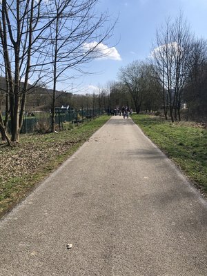 Fahrradweg an der Lenne