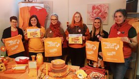 Aktion zu den Orange Days 2024, zur Beseitigung von Gewalt gegen Frauen.