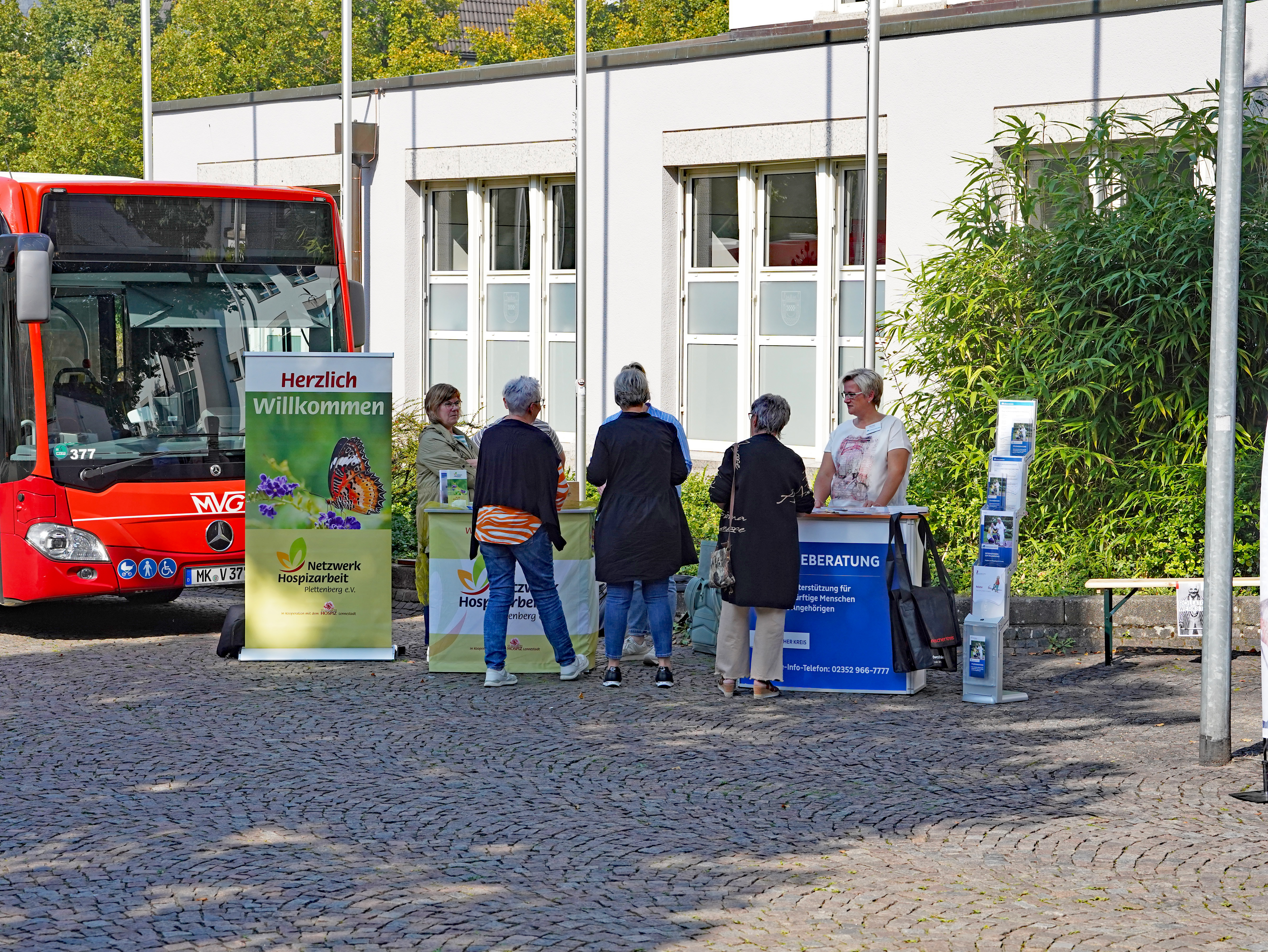 Eindrücke vom Rollatortag 2024 in Plettenberg, an und im Rathaus.
