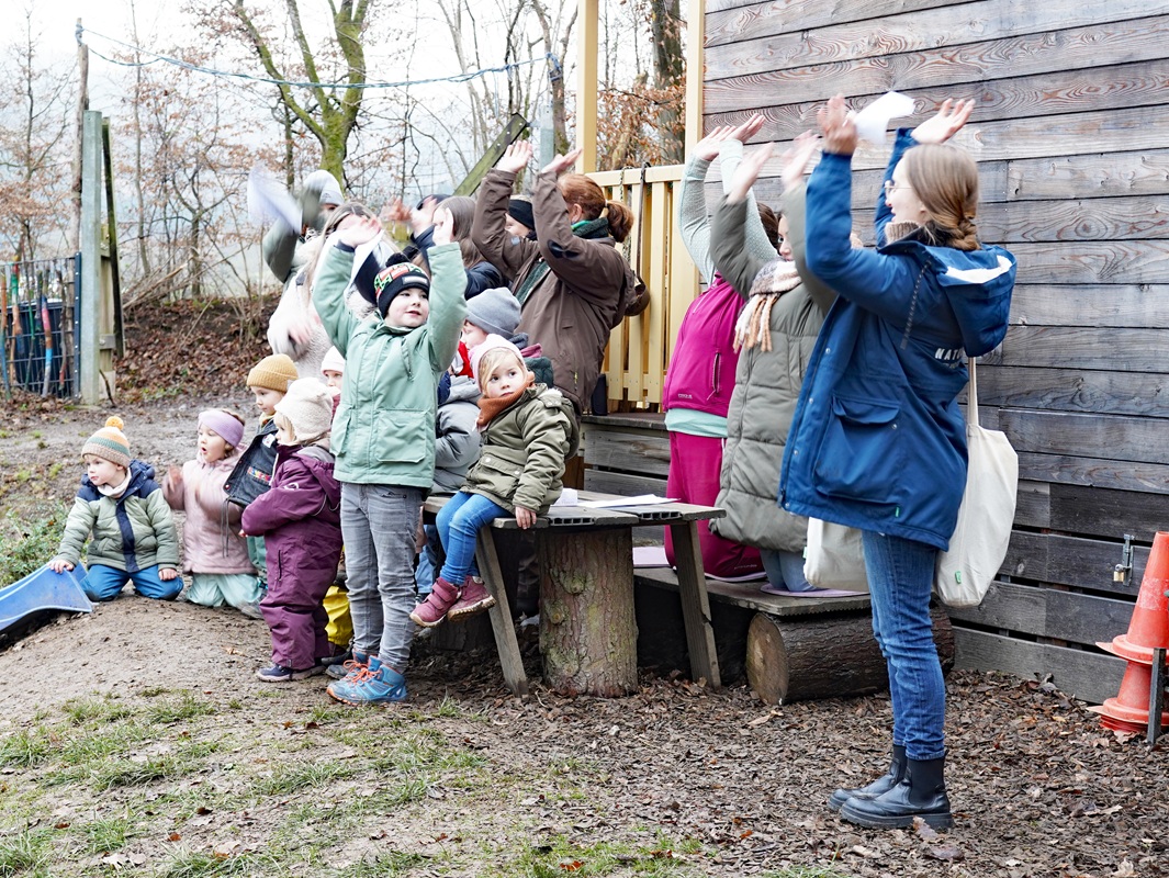 Eindrücke von der Zertifizierung zur Naturpark-Kita Himmelmert.