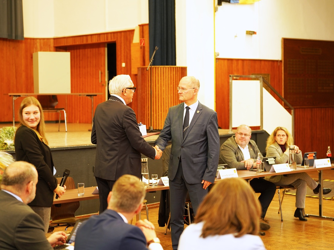 Eindrücke von der konstituierenden Sitzung des Rates der Stadt Plettenberg, am 4. November 2025.