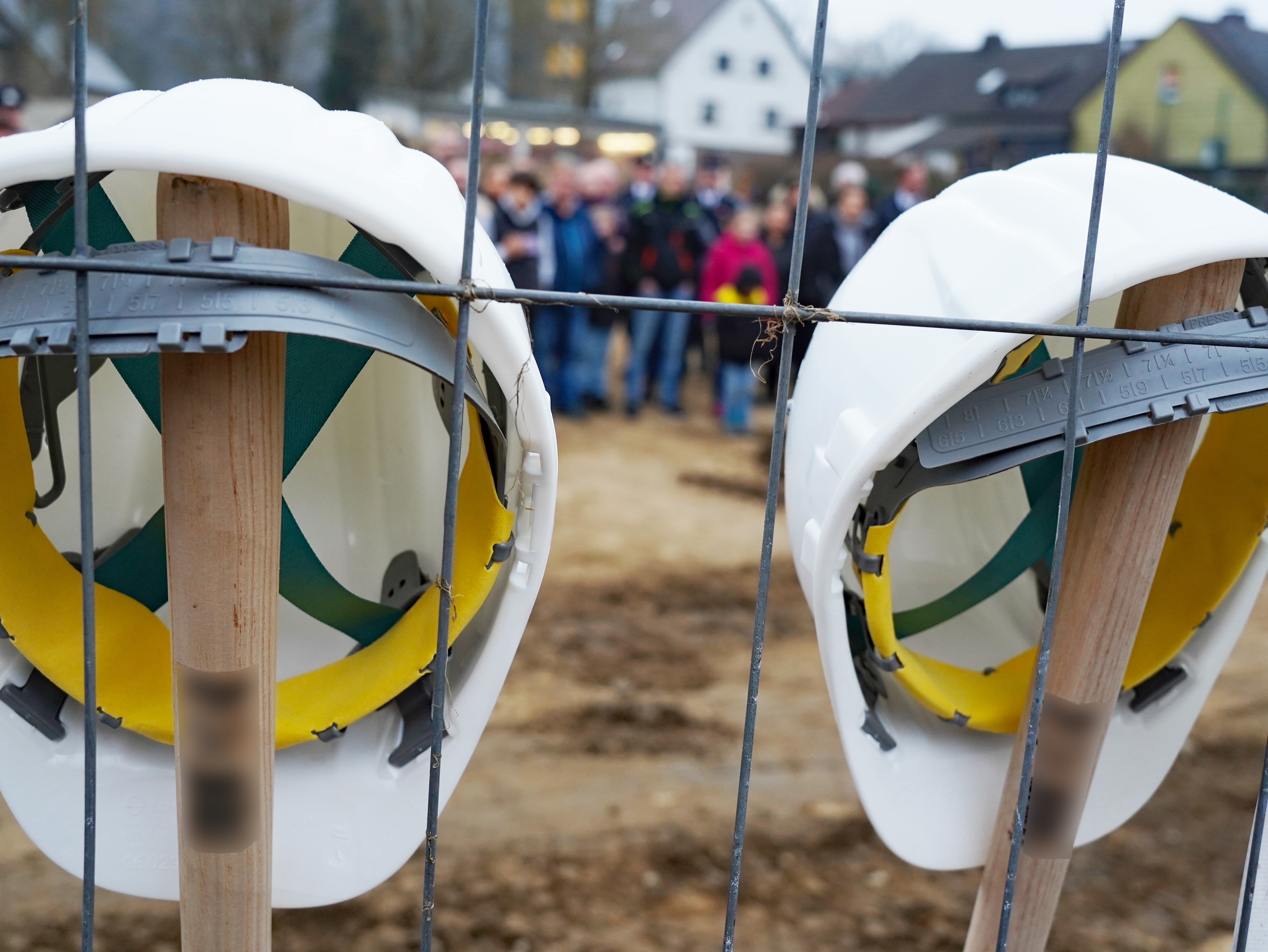 Eindrücke vom Spatenstich zum Neubau des Feuerwehrgerätehauses Plettenberg-Ohle.