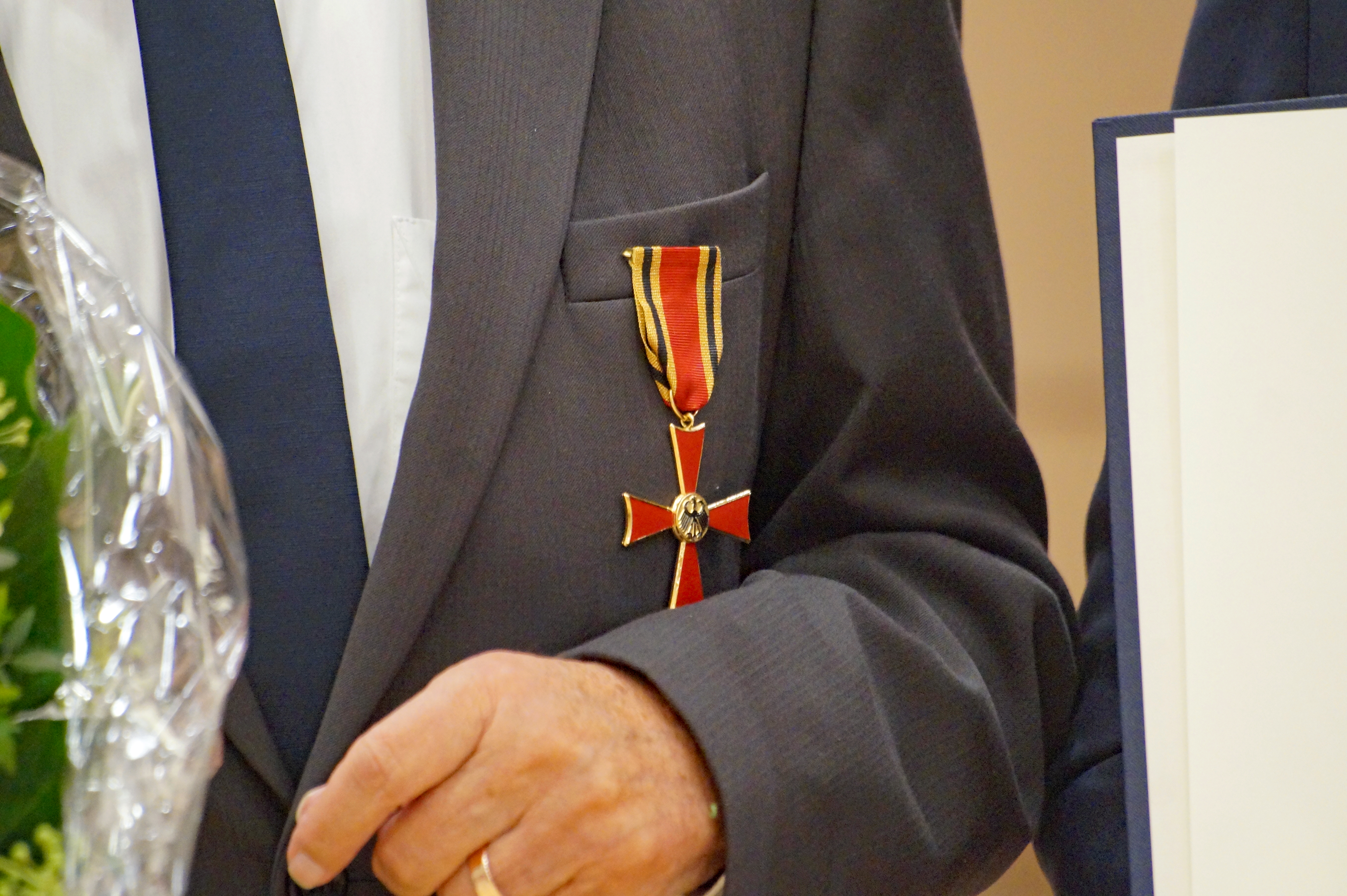 Eindrücke Verleihung Bundesverdienstkreuz an Klaus Ising.